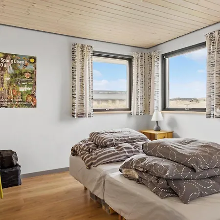 5 Bedroom Lovely In Сasa de vacaciones *