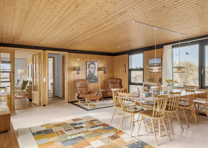 5 Bedroom Lovely In Сasa de vacaciones *
