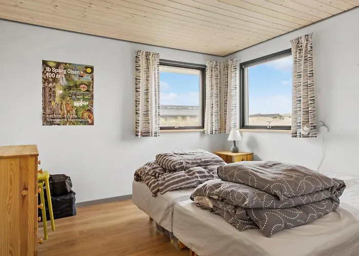 5 Bedroom Lovely In Сasa de vacaciones *